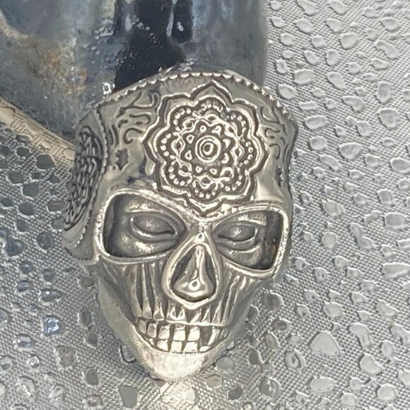 Day of the Dead Skull Face Ring - US size 9 - Picture 1 of 4
